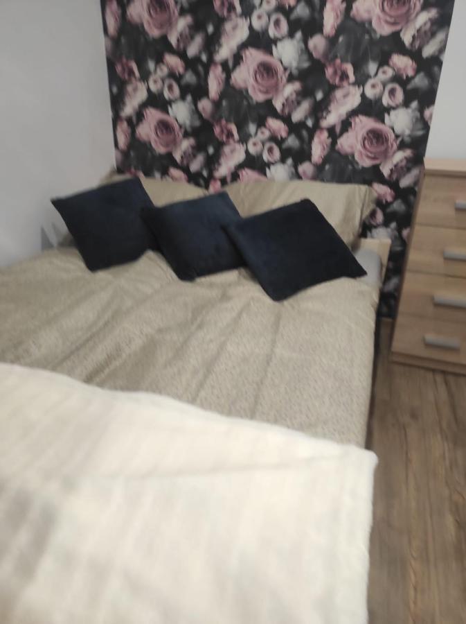 Ferienwohnung Walbrzych Pilsuckiego News Apartament Exterior foto